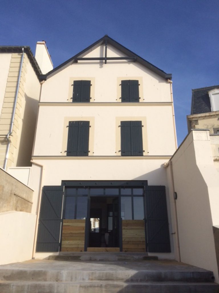 APRIME_REHAB_EXTENSION_RENOVATION_SAINT_MALO_FACE_MER_02